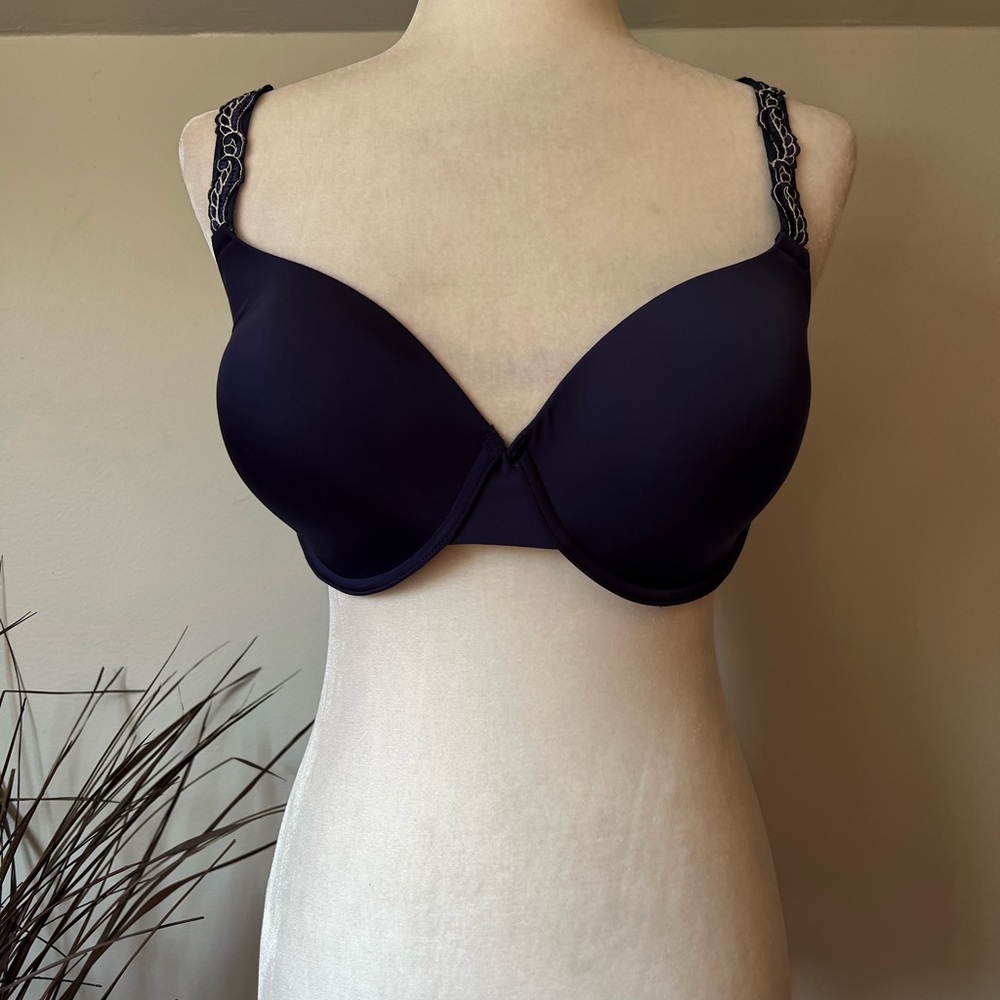 Bra By Paramour - image 1